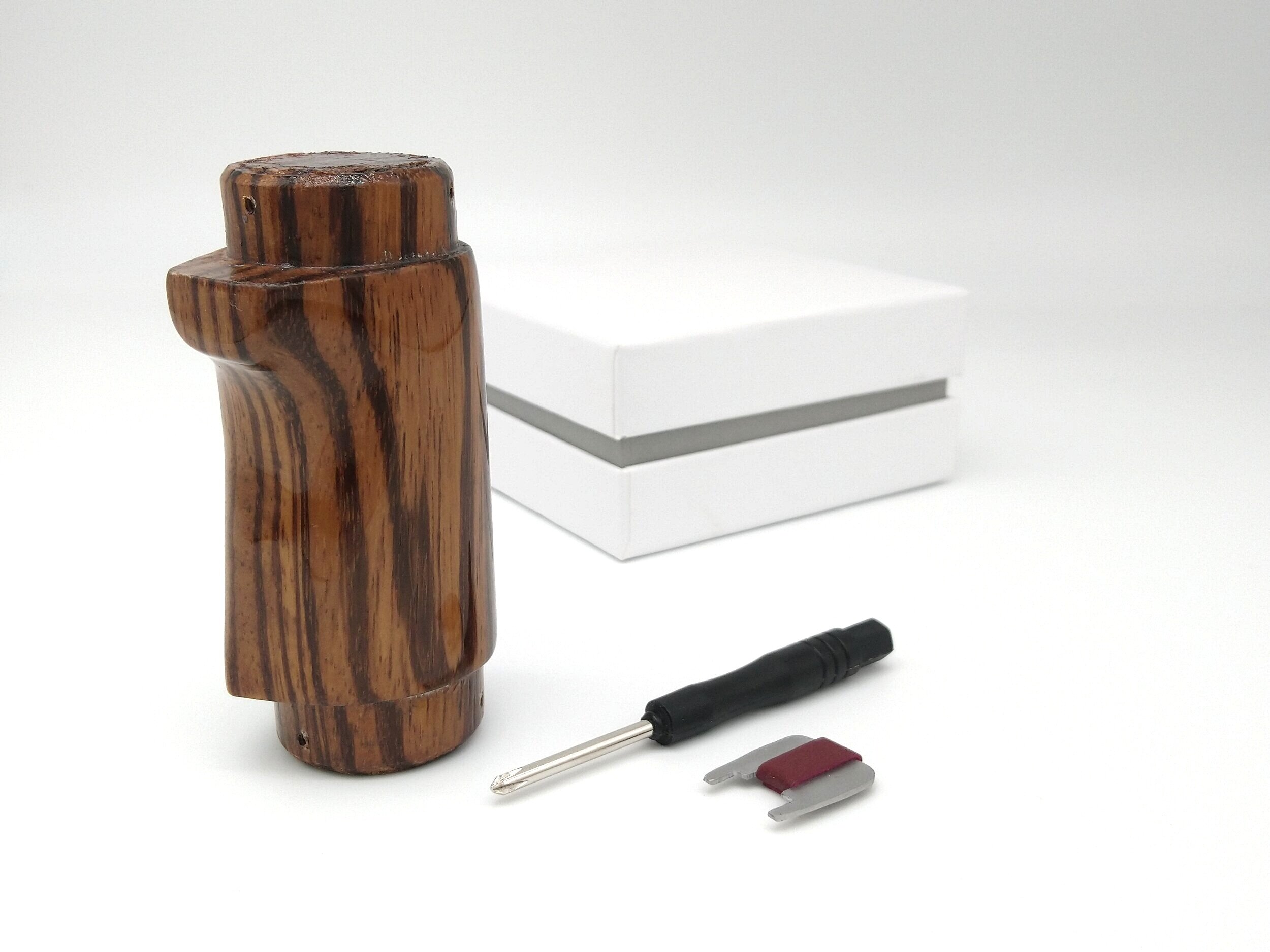 BURLEY CAMERAS - 6x7 67 67II Grip - Replacement Wooden Handle